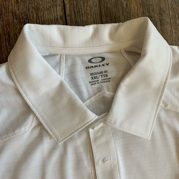 Oakley Performance Polo Shirt XXL - Picture 2 of 3